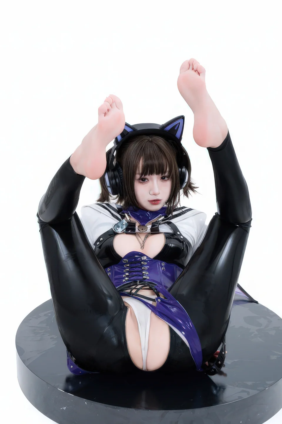 柒柒要乖哦 - No.066 白棚胶衣 [78P-231MB] tg@simisebaisi 【丝足阁】044.webp